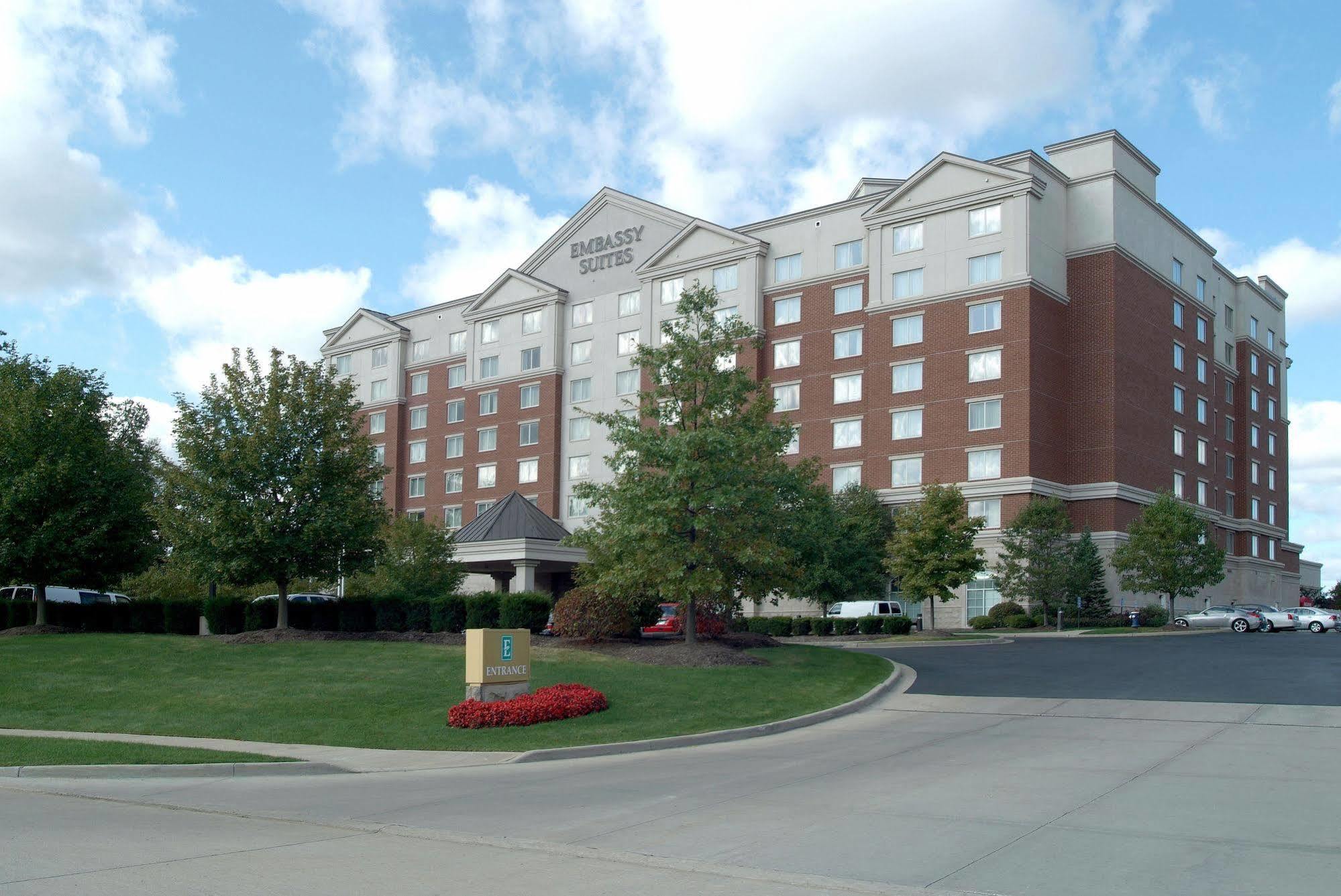 Embassy Suites By Hilton Cleveland Rockside Independence Exterior photo